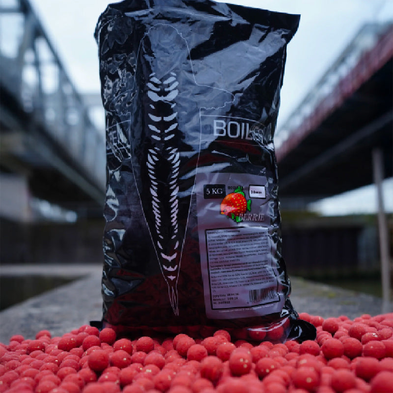 Berries Boilies 5kg Pasturazione e Innesco